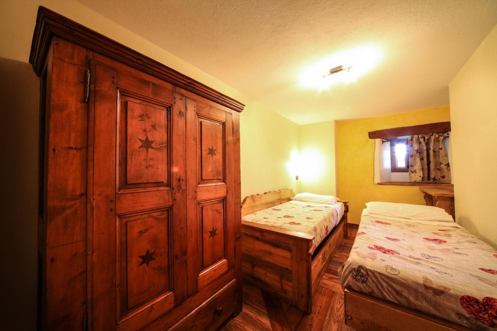 Souvenir De Tsaneli Apartment Roisan Room photo